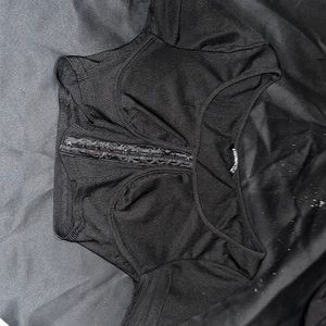 This is a black long sleeve crop top size small but fits as medium.